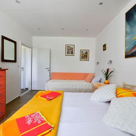 Apartments Bulovic In The Very Center Of Split Exterior photo